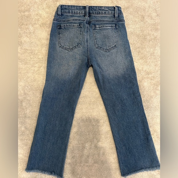 Tractr girls jeans. Straight fit, frayed bottoms. Worn once! - Picture 3 of 3